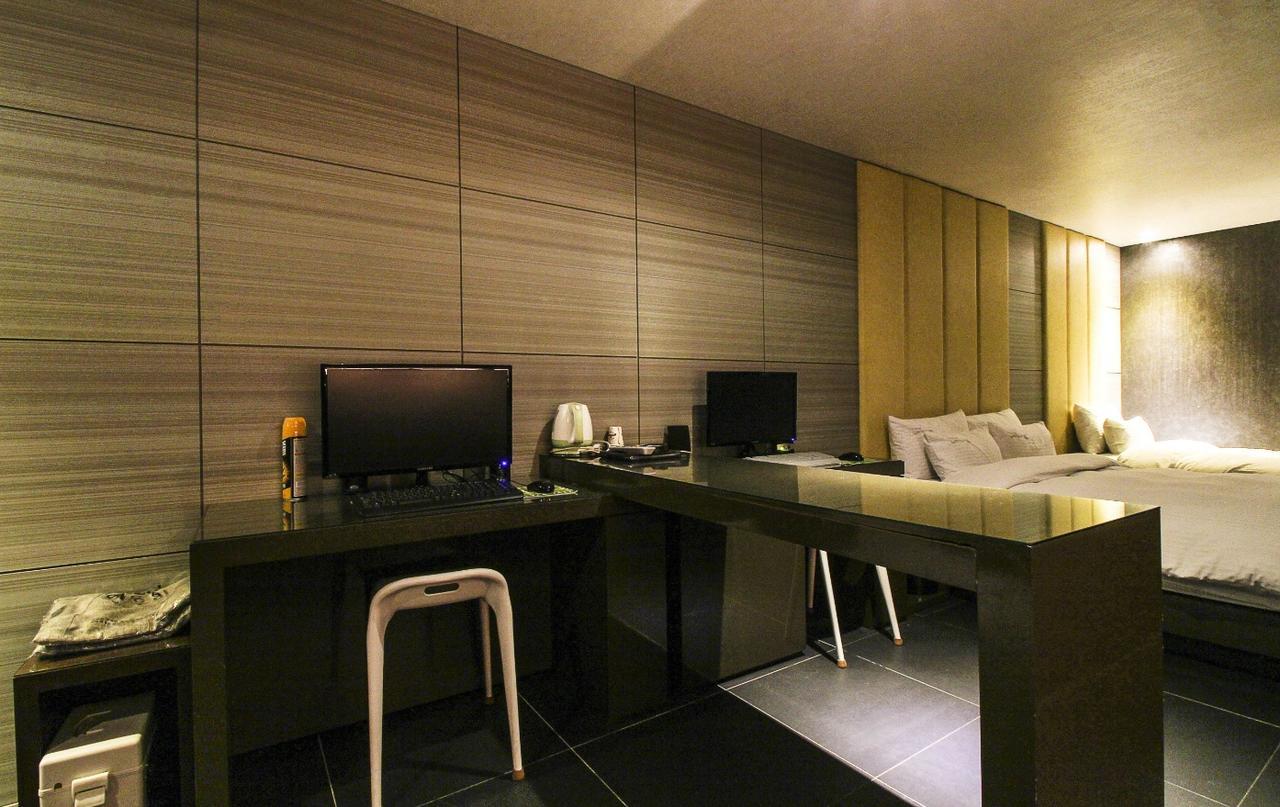Haeundae Yeoubi Hotel Пусан Екстер'єр фото